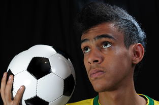 开云体育网页版入口-德甲球队构建战术模拟平台提升临场决策能力，德甲模式