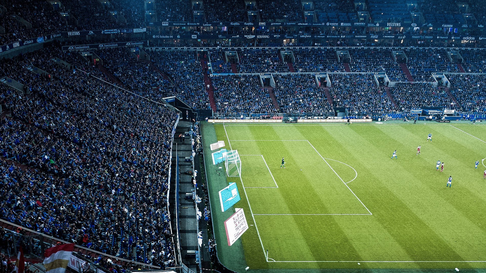 广州马拉松首次采用分枪计时提高公平性 参赛体验明显改善